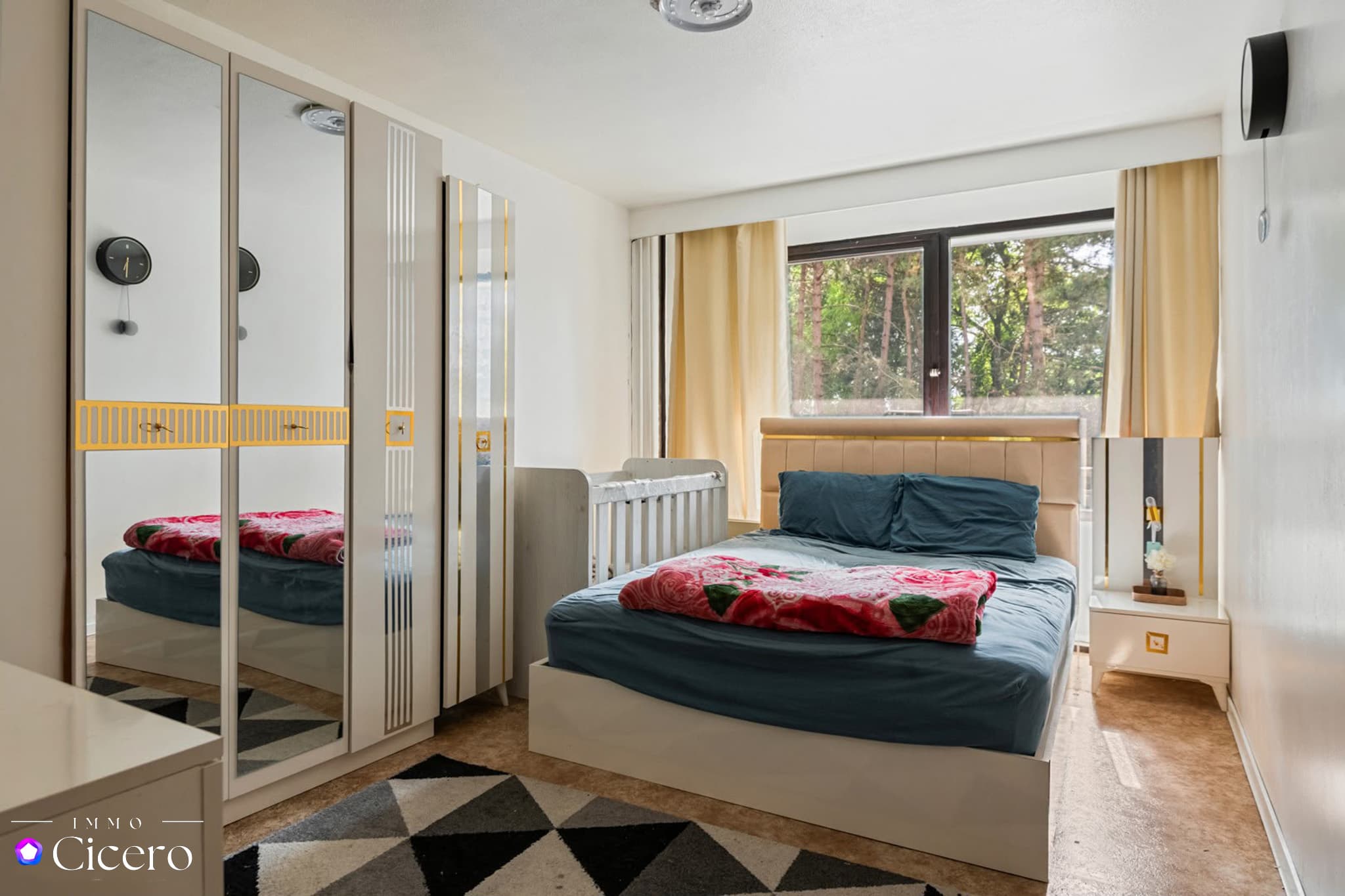 Appartement met 3 slaapkamers te koop in Deurne!
