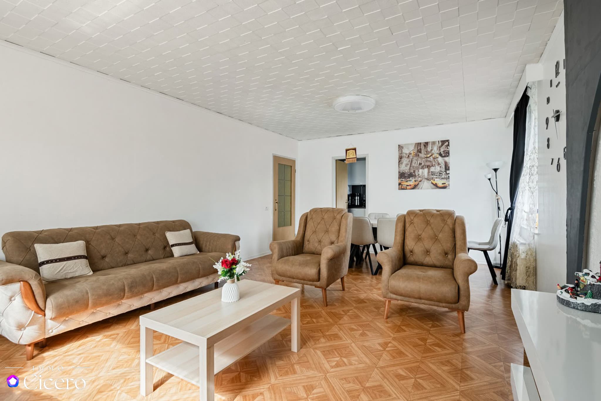 Appartement met 3 slaapkamers te koop in Deurne!