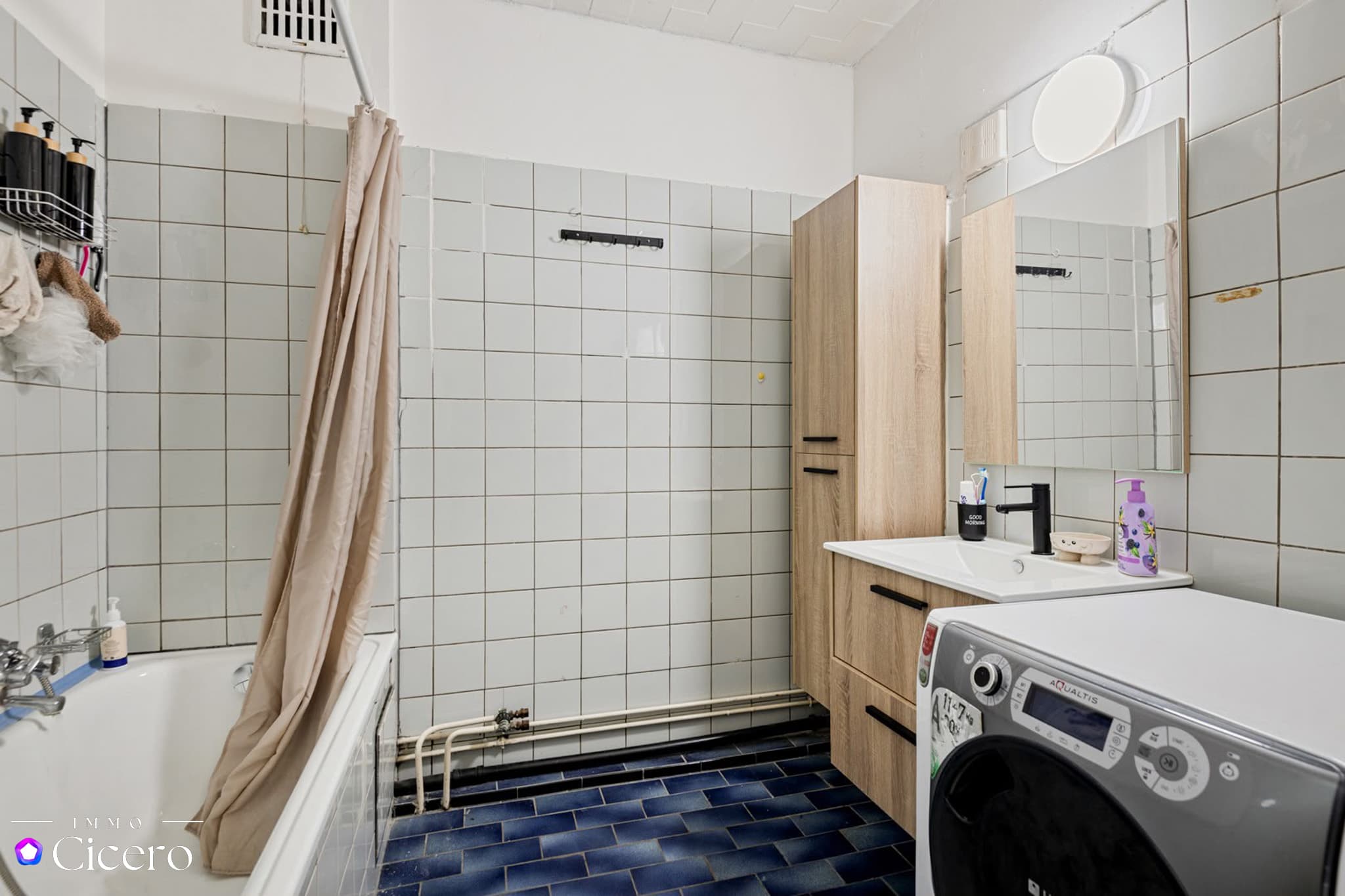 Appartement met 3 slaapkamers te koop in Deurne!