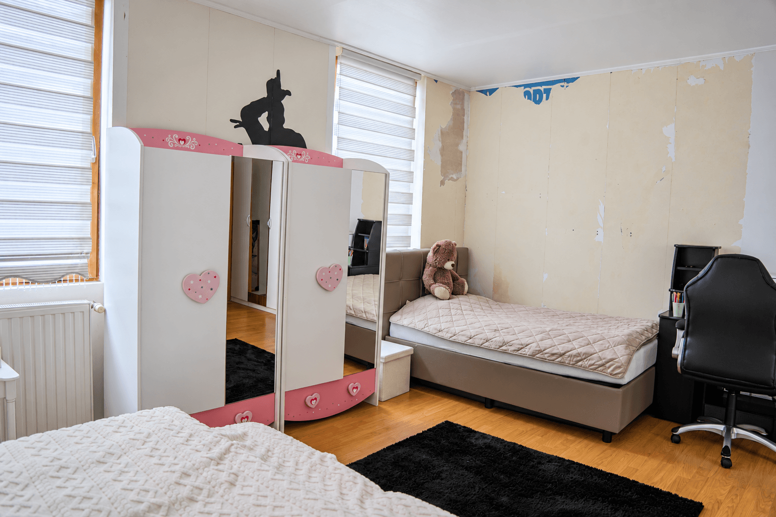 Huis te koop met 4 slaapkamers te Deurne!