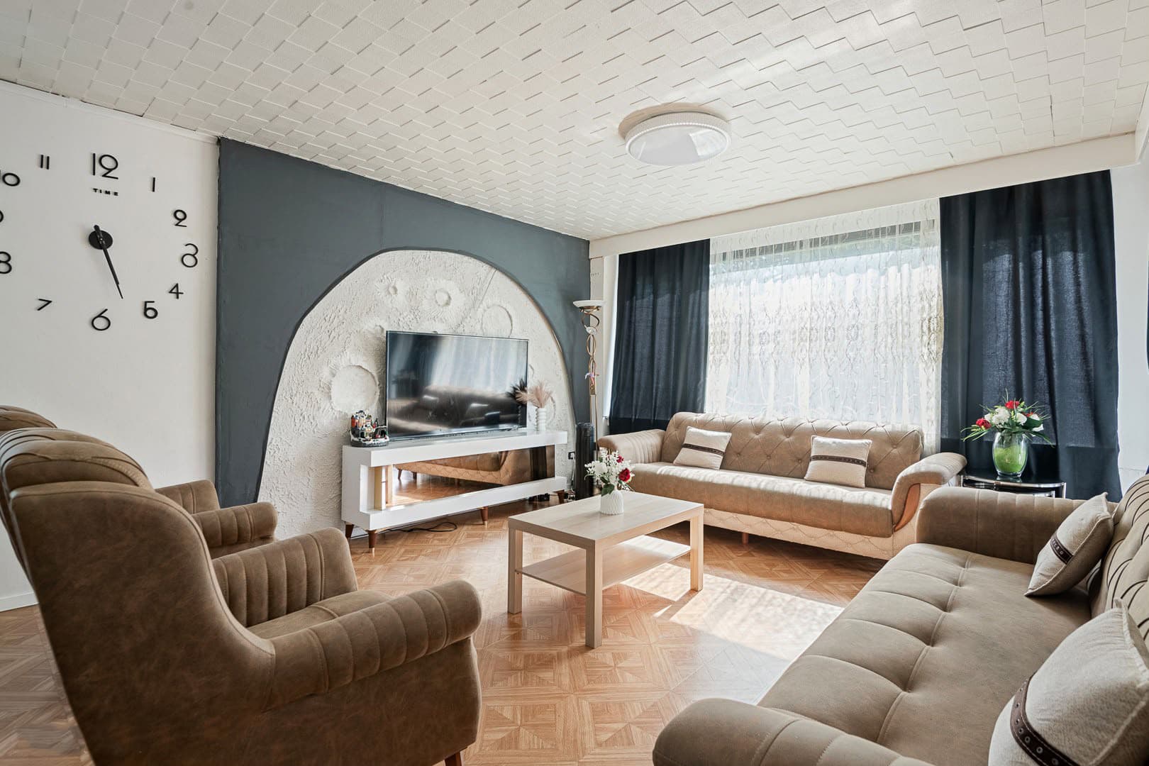 Appartement met 3 slaapkamers te koop in Deurne!