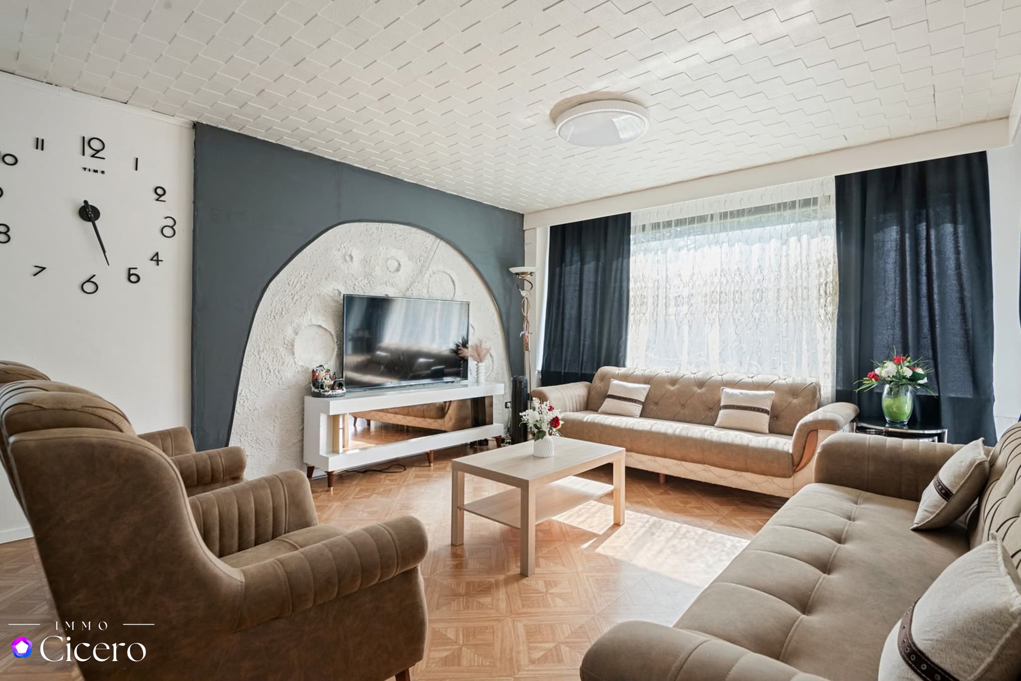 Appartement met 3 slaapkamers te koop in Deurne!