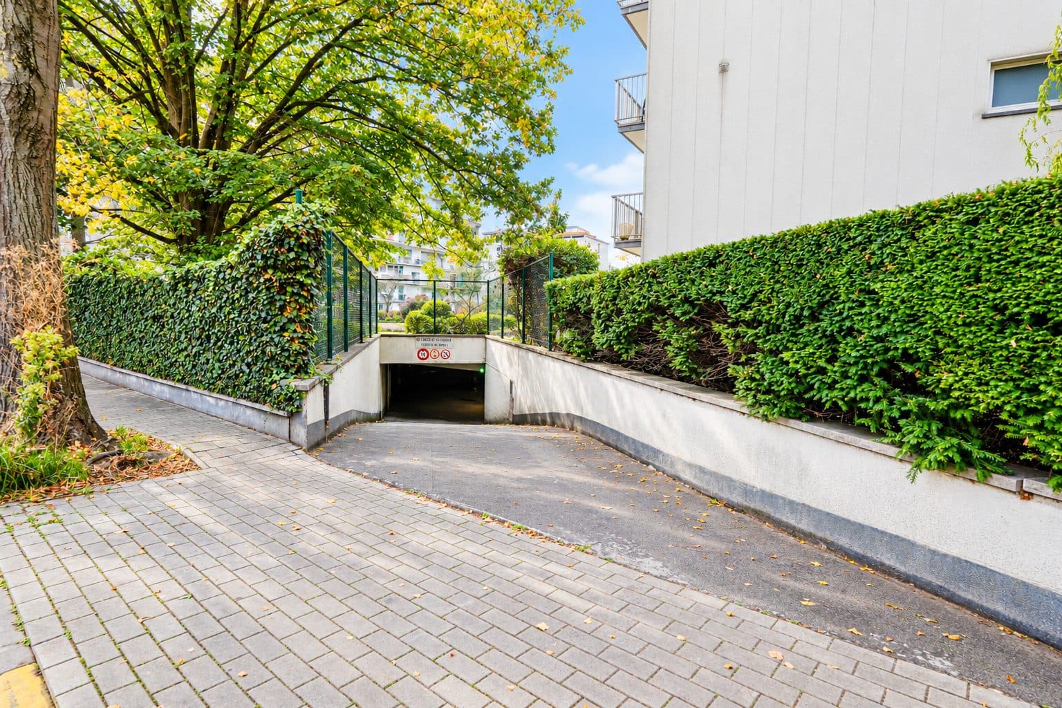 Volledig gerenoveerd 3-slaapkamerappartement met 2 terrassen in Borgerhout!