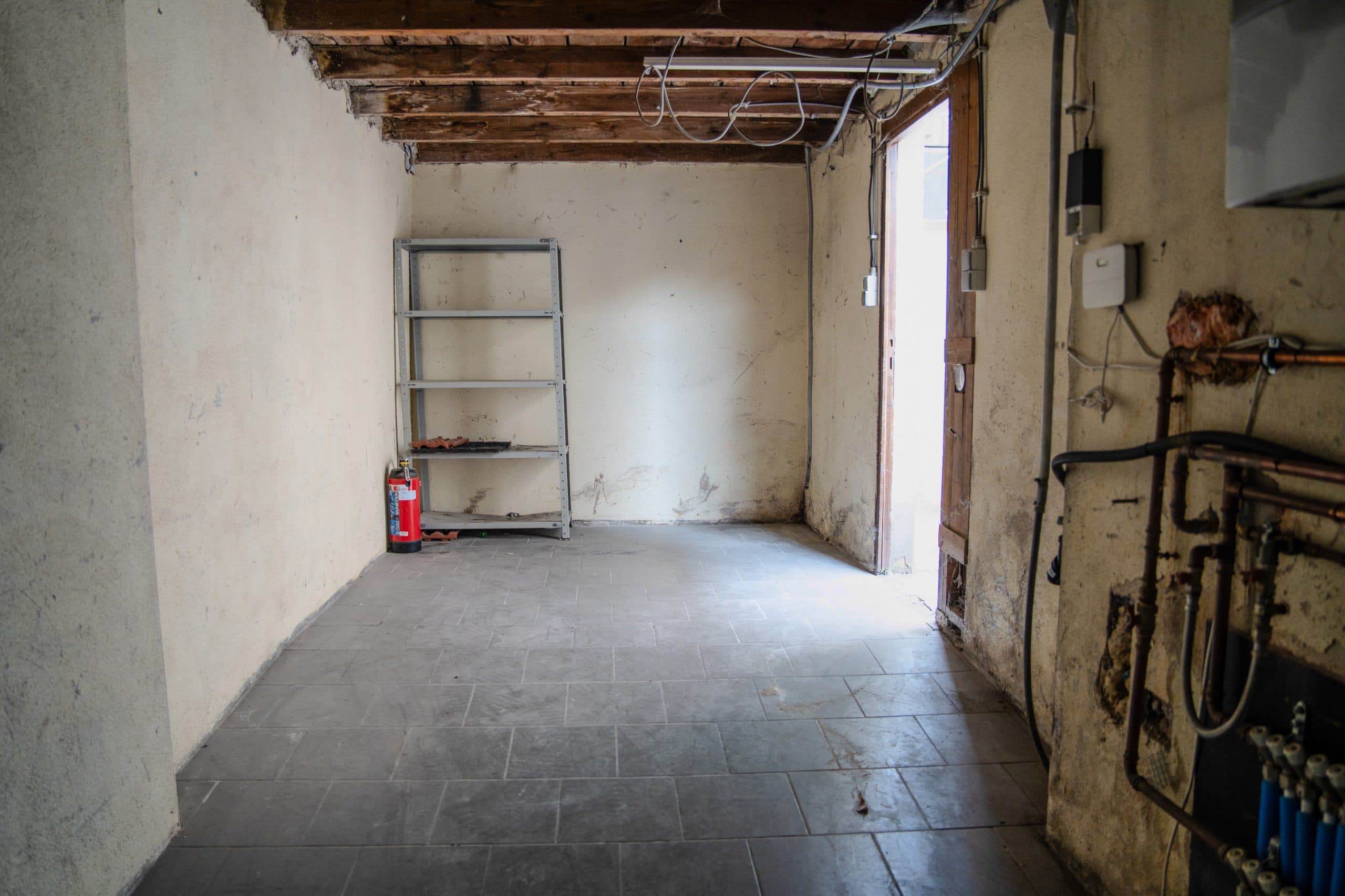 Woning met 4 slaapkamers, koer en garage te koop in Mechelen!