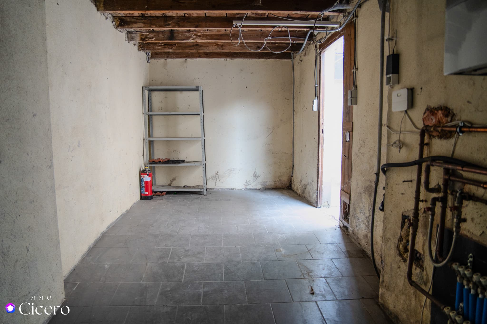 Woning met 4 slaapkamers, koer en garage te koop in Mechelen!