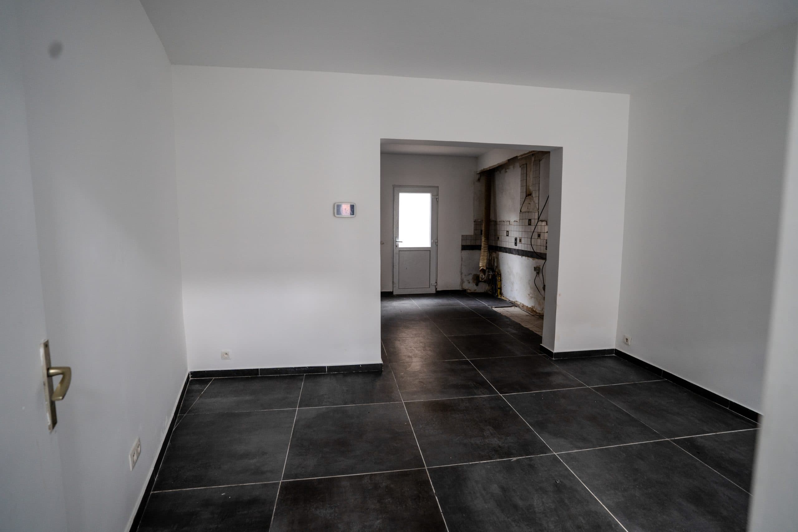Woning met 4 slaapkamers, koer en garage te koop in Mechelen!