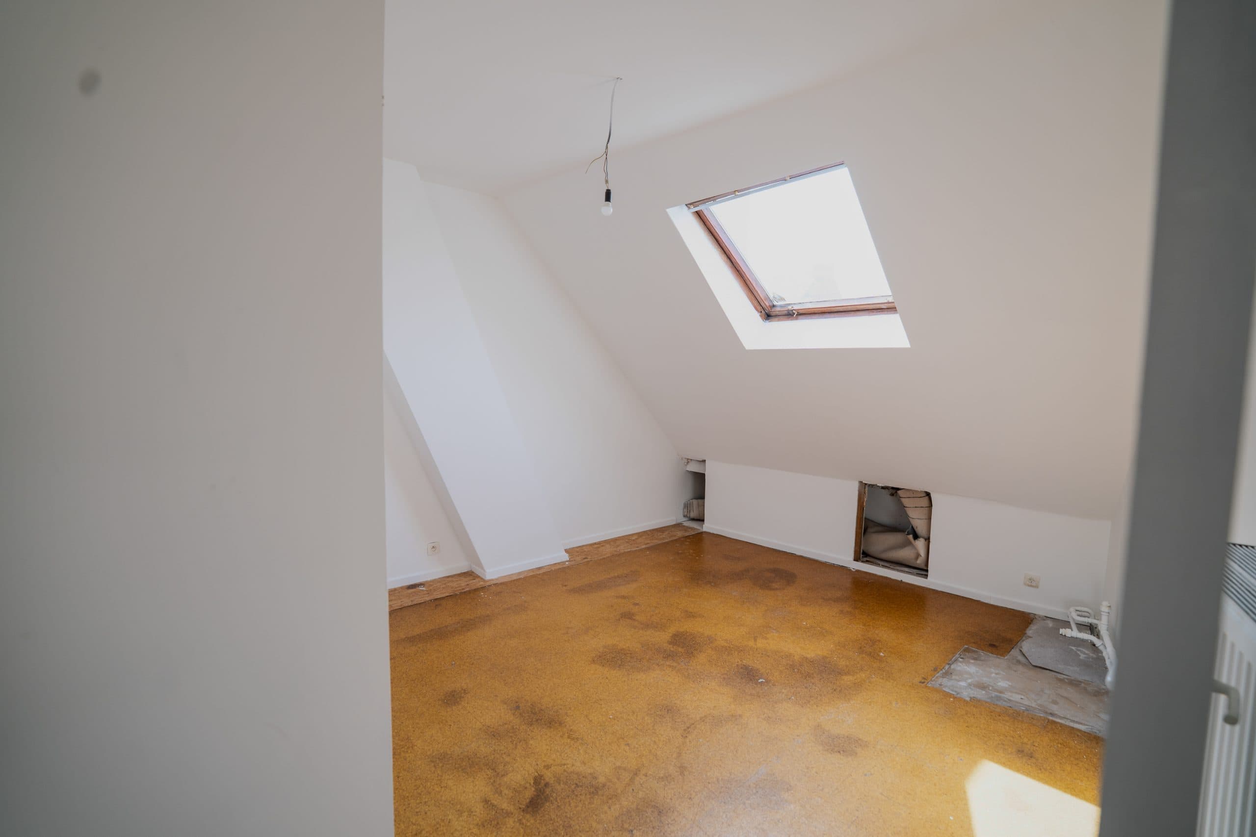 Woning met 4 slaapkamers, koer en garage te koop in Mechelen!