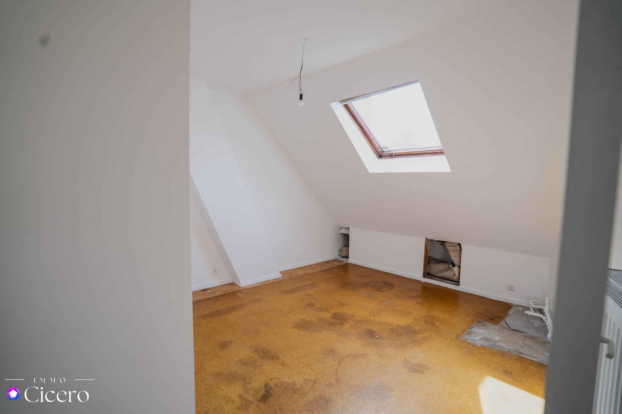 Woning met 4 slaapkamers, koer en garage te koop in Mechelen!