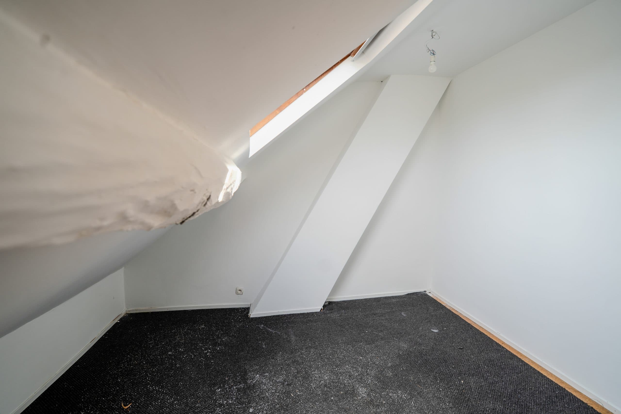 Woning met 4 slaapkamers, koer en garage te koop in Mechelen!