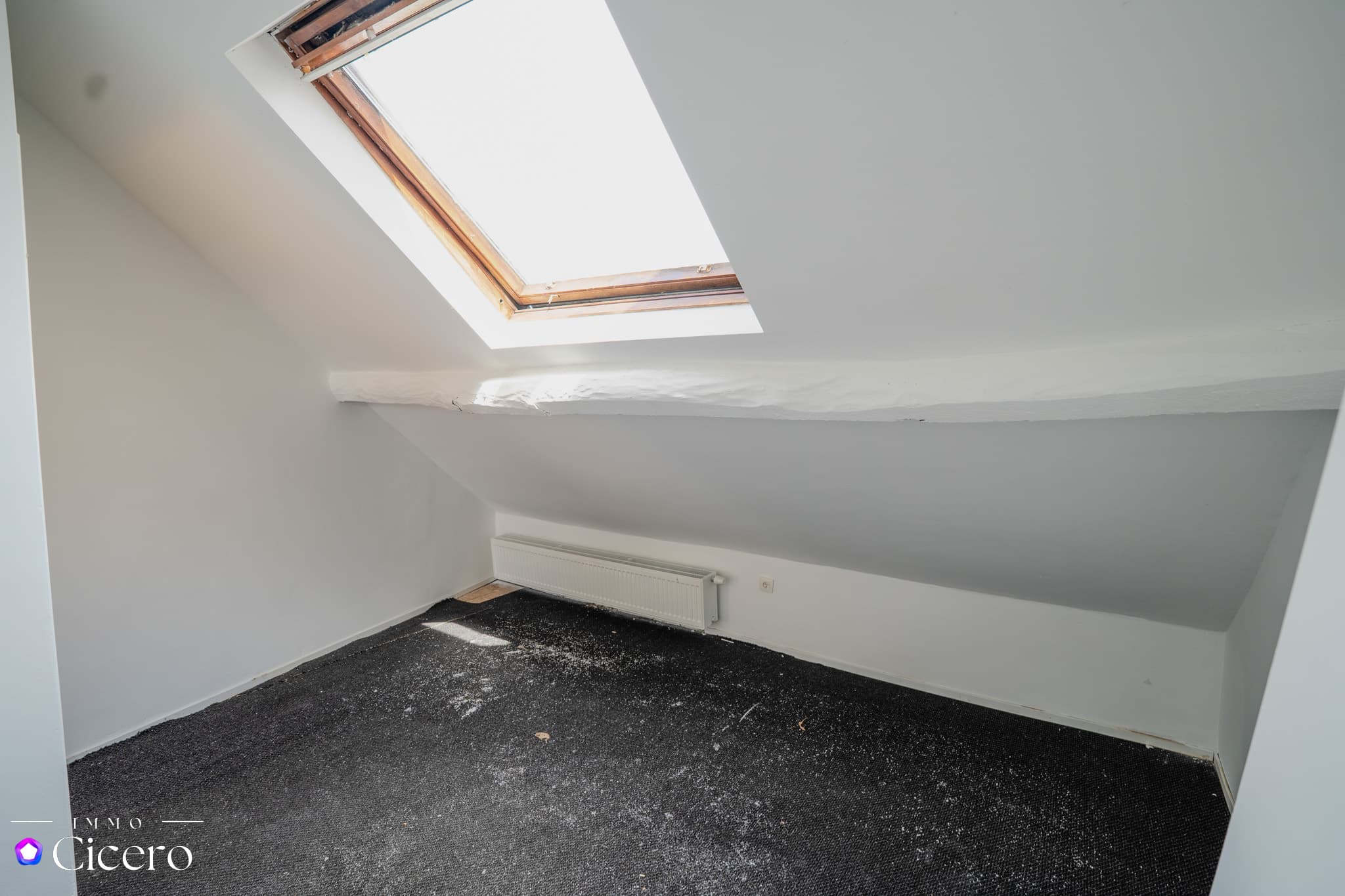 Woning met 4 slaapkamers, koer en garage te koop in Mechelen!