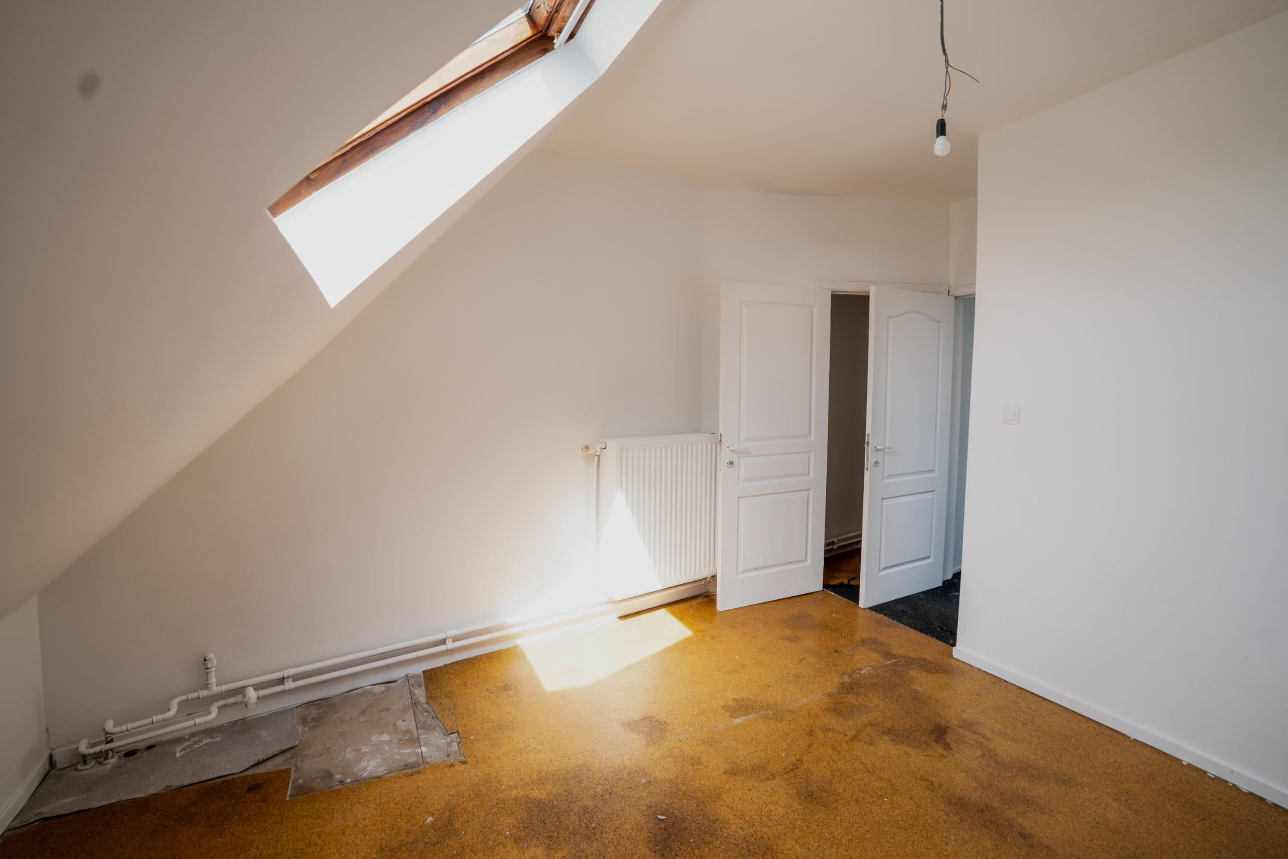 Woning met 4 slaapkamers, koer en garage te koop in Mechelen!